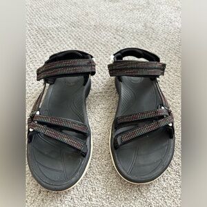 Teva Sandal